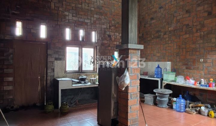 Rumah Usaha, Bangunan di Poros Jalan Pasuruan Malang, Raya Wonorejo, Pasuruan