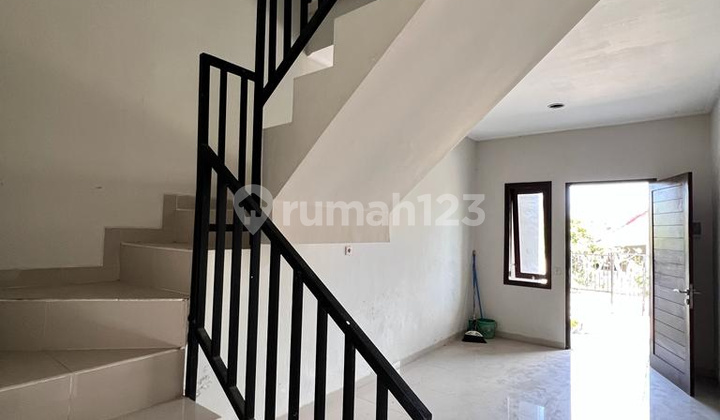 Jual Cepat! Rumah di Perumahan Balangan Hanya 1Km Dari Pantai. 2