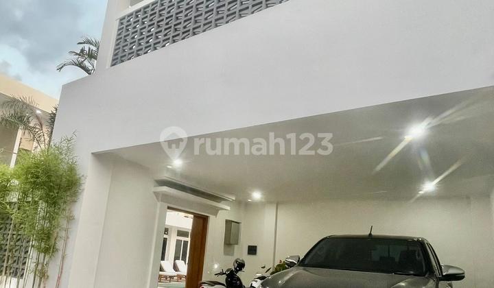 Luxury Modern Villa for Yearly Rental in Pererenan, Canggu Luxury Modern Villa for Yearly Rental in Pererenan, Canggu