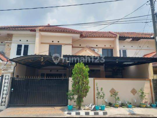 Dijual Rumah SHM di Babatan Pilang BU 1