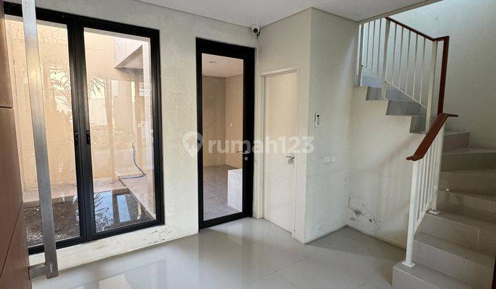 DIJUAL RUMAH DI NORT WEST LAKE SHM BAGUS 2