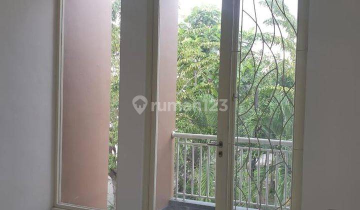 Rumah 2 Lantai di Sutorejo Timur, Surabaya 4