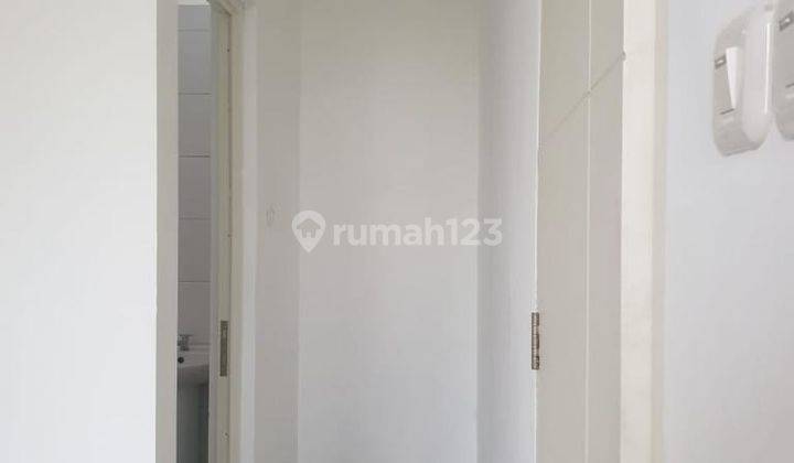 Rumah 2 Lantai di Sutorejo Timur, Surabaya 9