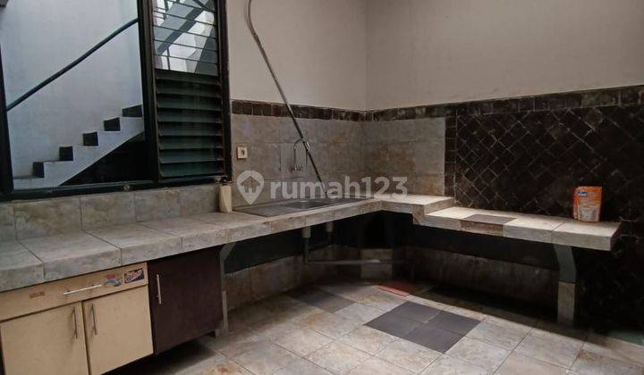 Rumah 2 Lantai Megah Di Kencanasari Timur Surabaya Murah 3
