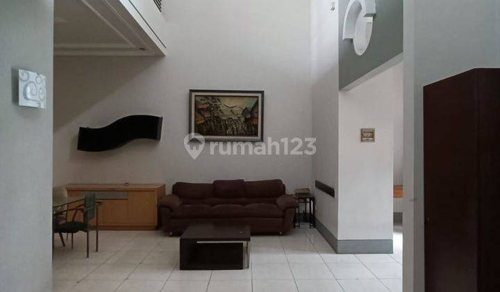 Rumah 2 Lantai Megah Di Kencanasari Timur Surabaya Murah 8