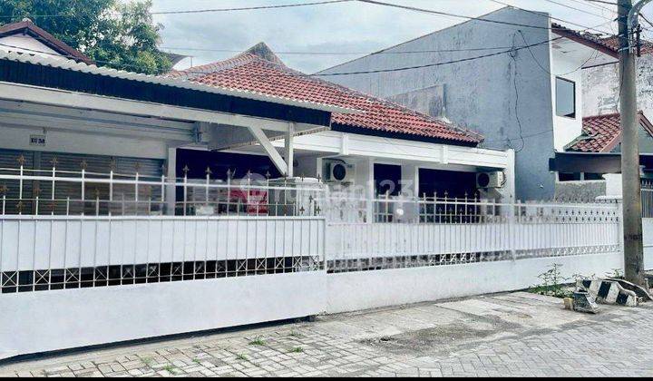 Rumah di Darmo Harapan Siap Huni, Surabaya Sam.ya3827 1