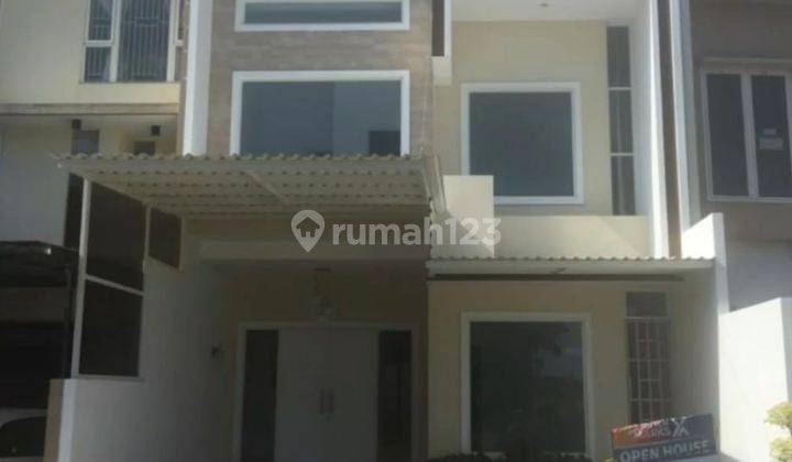 Rumah di Pakuwon City Palm Beach, Surabaya Sam.a932 1