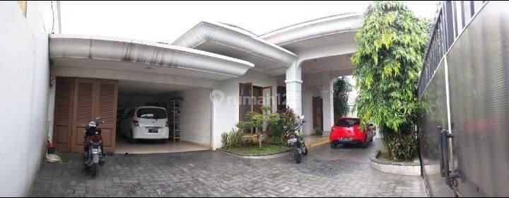 Rumah 2 Lantai Bagus SHM di Lebak Bulus, Jakarta Selatan 1