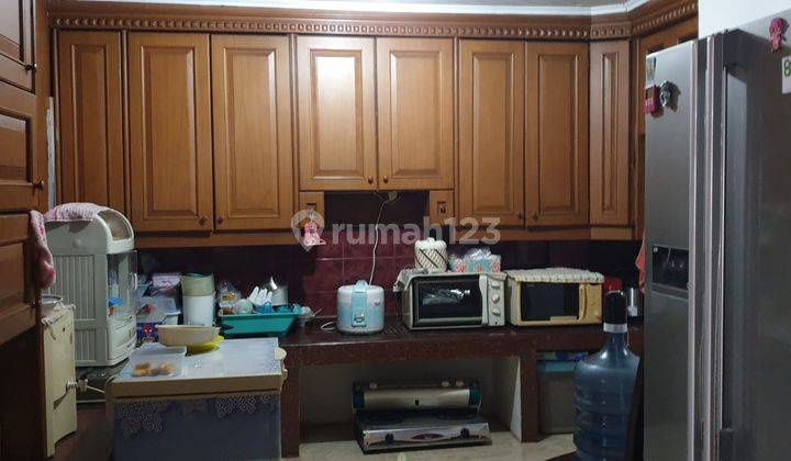 Di Jual Rumah Strategis di Jakarta Pusat 1