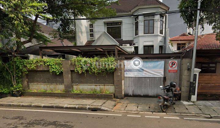 Disewakan Rumah Lokasi Strategis di Menteng Jakarta Pusat 1