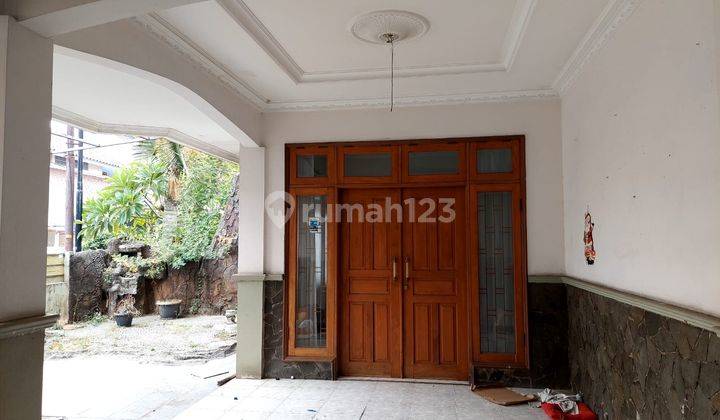 Dijual Rumah Startegis , Dan Harga Dibawah Njop 2