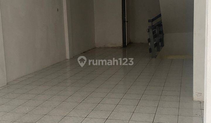 Ruko Disewakan di Raden Saleh , Menteng Jakarta Pusat 2