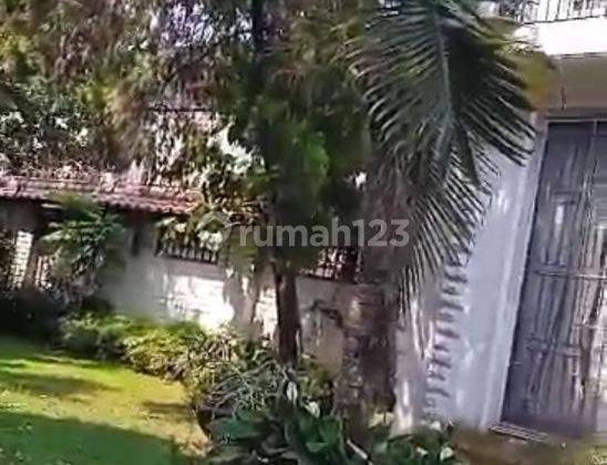 Rumah di Jual Lokasi Sangat Bagus Dan Strategis 2