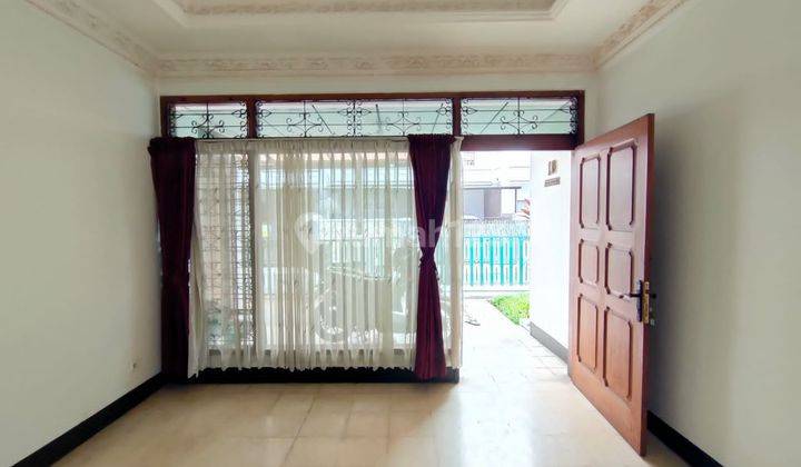 sewa rumah di jl Gemini SHM Bagus hadap Utara 8