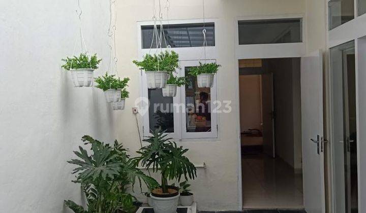 sewa rumah di sayap Burangrang 2 Lantai SHM Bagus hadap Utara 3