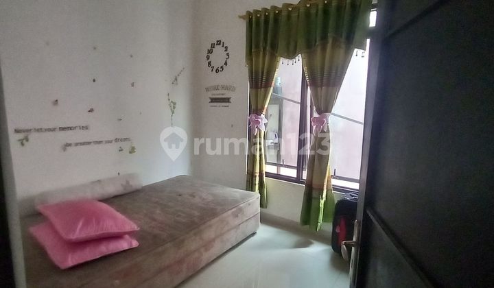 Rumah Hadap Utara 15 Menit ke Stasiun Depok SHM Dibantu KPR J-37651 2