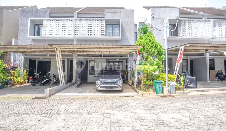 Rumah 15 Menit ke Cinere Bellevue Mall Siap Huni Dibantu KPR J-34426
