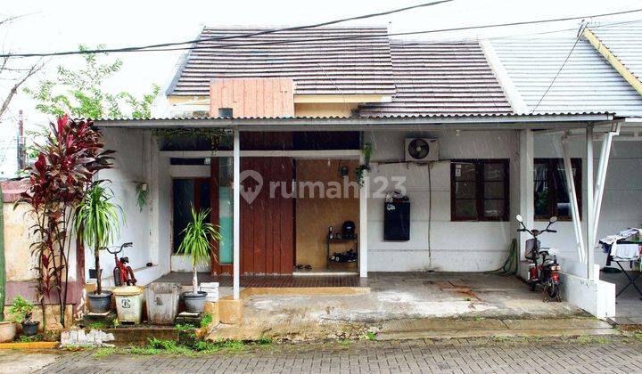 Rumah SHM 8 menit ke SMP Negeri 13 Depok Harga Nego Siap KPR J21308 1