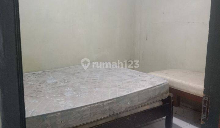 Rumah 2 menit ke Stasiun Cilebut Gratis Renovasi SHM Hadap Selatan J-26159 2