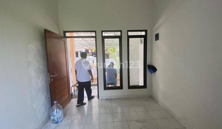 Rumah LT 127 Siap Renovasi 10 Menit ke RS Permata Depok Bisa KPR J26610 2