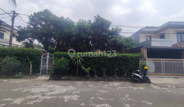 Rumah SHM Luas 5 Kamar Tidur 15 menit ke Stasiun Depok Lama Dibantu KPR J26199 1