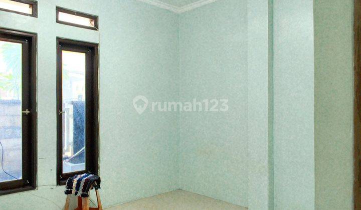 Rumah 3 Lt Hadap Utara 15 menit ke Stasiun Depok Baru Harga Nego Siap KPR J21203 2