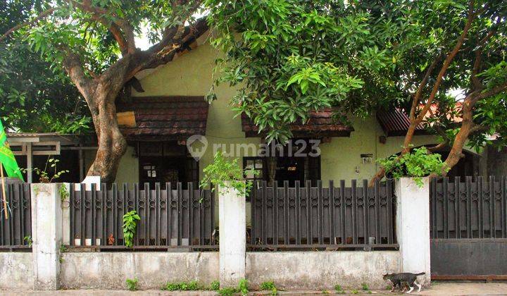 Rumah Tanah Luas 15 menit ke Gerbang Tol Fatmawati 2 Hadap Timur J11697 1