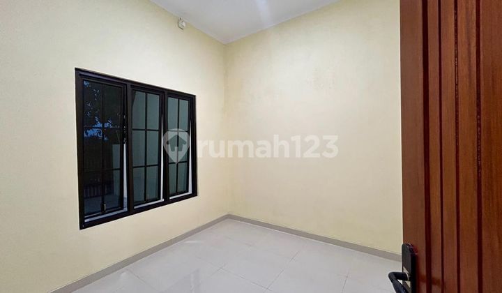 Rumah 14 Menit ke Rs Hermina Metland Cibitung SHM Dibantu KPR J-32688 2