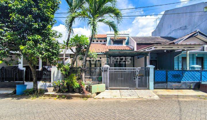 Rumah Carport Luas 9 Menit ke Stasiun Sudimara Tangsel Harga Nego J25879 1