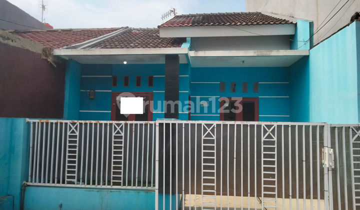 Rumah Hadap Timur 10 Mnt ke Summarecon Mall Bekasi Dibantu KPR J-40323