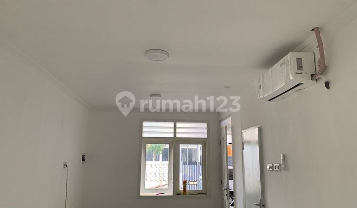 Rumah SHM 11 Menit ke Bintaro Jaya Xchange Mall Dibantu KPR J32976 2