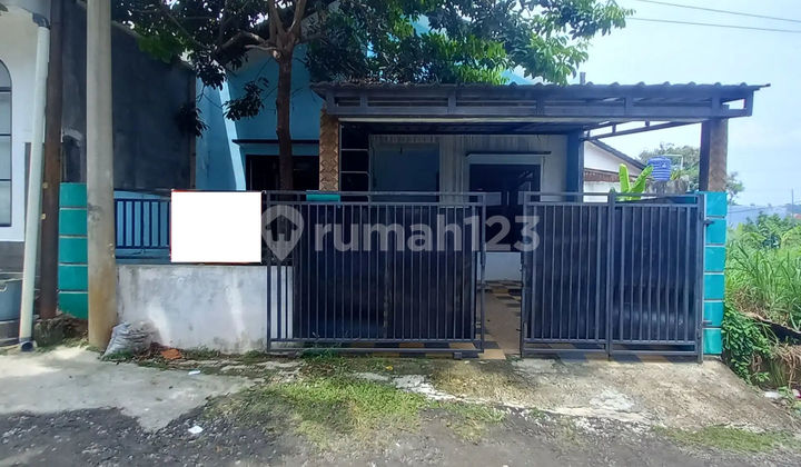 Rumah Hadap Utara 15 Menit ke Stasiun Depok SHM Dibantu KPR J-37651 1