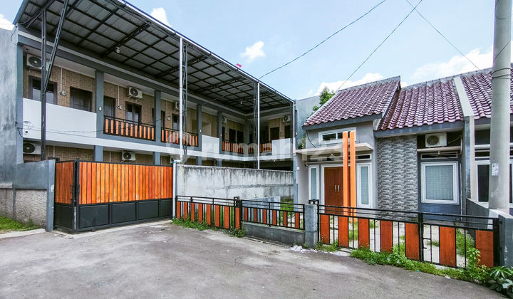 Land Area 110, Strategic Location 8 Minutes to Cibinong City Mall, East Facing J35611