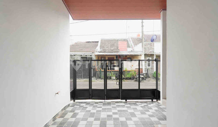 Flood-Free House 6 Minutes to Satria Medika Hospital with J-34292 Mortgage Assistance