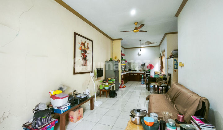 Rumah LT 128 Dekat Trans Studio Mall Cibubur SHM Hadap Selatan J38528 2