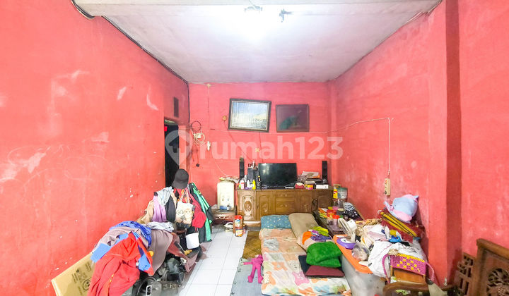 2-Story House Strategically Located 15 Minutes to Supermal Karawaci Flood-Free J32158 2