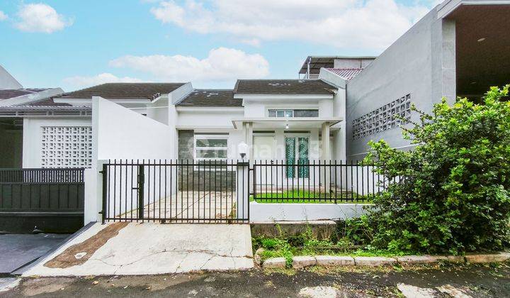 Rumah SHM Luas 15 menit ke Cibinong City Mall Dibantu KPR J30597 Rumah SHM Luas 15 menit ke Cibinong City Mall Dibantu KPR J30597