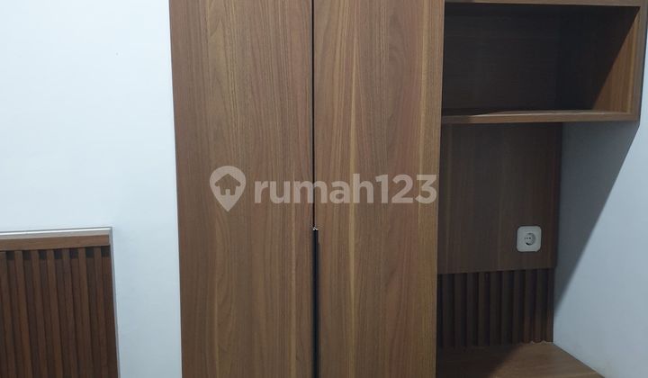 SHM House Strategic 15 minutes to Cisauk Station 2 Floors East Facing J39297 SHM House Strategic 15 minutes to Cisauk Station 2 Floors East Facing J39297