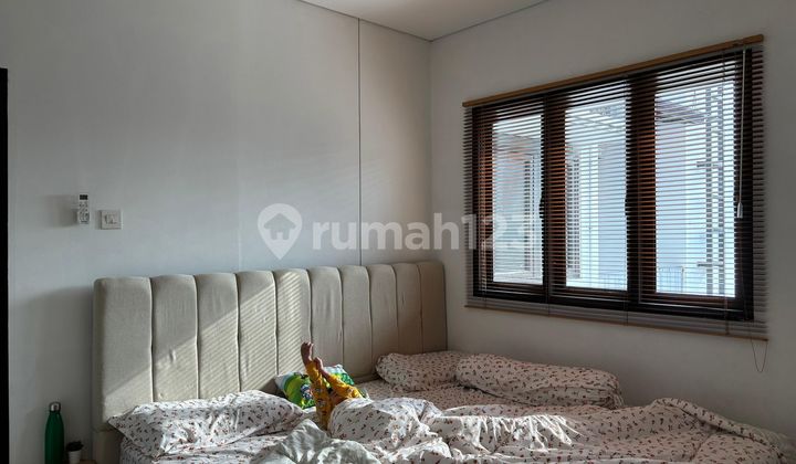 Rumah 2 Carport 9 Menit ke RSU Brawijaya Sawangan Dibantu KPR J28875 2