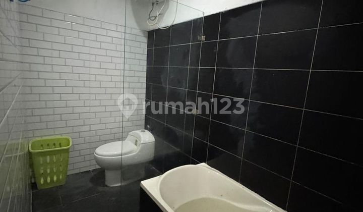 Strategic House 10 Minutes to Kayu Manis 1 Toll Gate, Flood-Free J35785