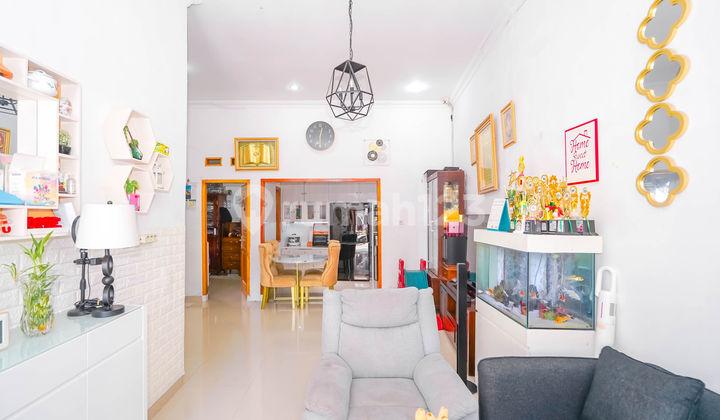 Rumah SHM 15 Menit ke Cibubur Junction Dibantu KPR J-36530 2