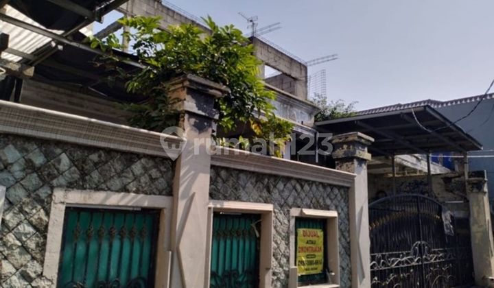 Rumah Luas SHM 11 Menit ke Stasiun Jatinegara 1 Lt Dibantu KPR J27586 Rumah Luas SHM 11 Menit ke Stasiun Jatinegara 1 Lt Dibantu KPR J27586