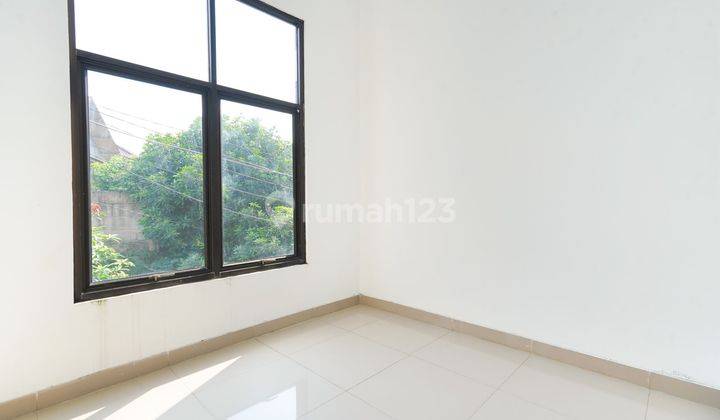 Rumah 2 Lt Hadap Utara di Cinere 10 Mnt ke Depok Town Center Harga Nego J22772 2