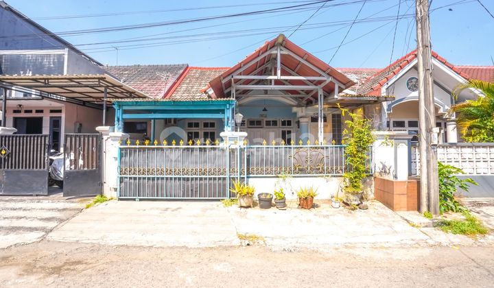 Rumah Minimalis 10 menit ke Gerbang Tol Cisalak 4 Hadap Utara J35019 1