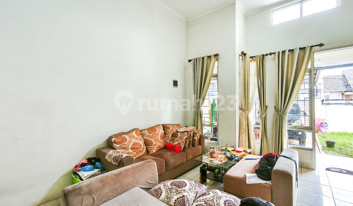 Land Area 117, Eligible for Mortgage, 15 Minutes to Sawangan Toll Gate 4, Move-in Ready J13264 2