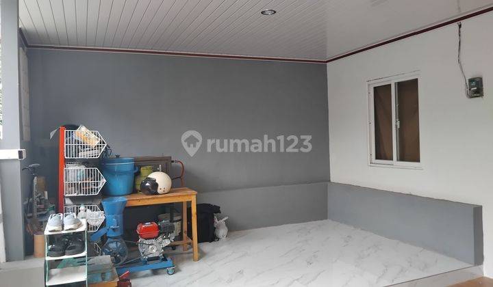 Rumah Strategis 15 Menit ke The Breeze BSD City Dibantu KPR J30471 2