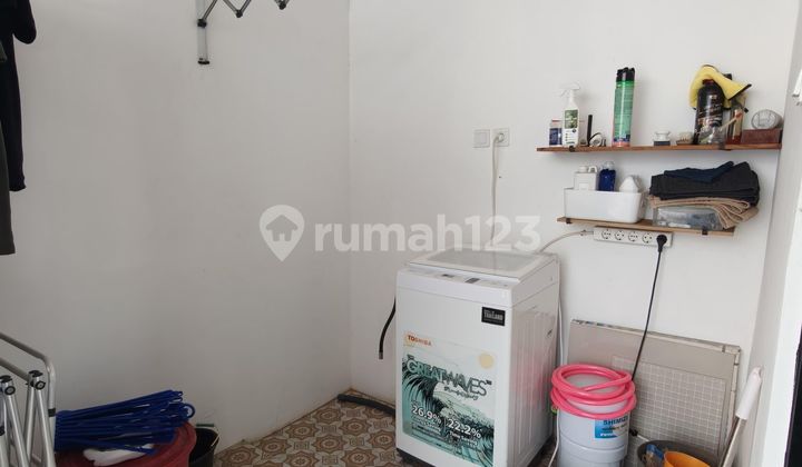 Rumah 2 Lt SHM 15 Menit ke Plaza Taman Harapan Baru J-39488 2