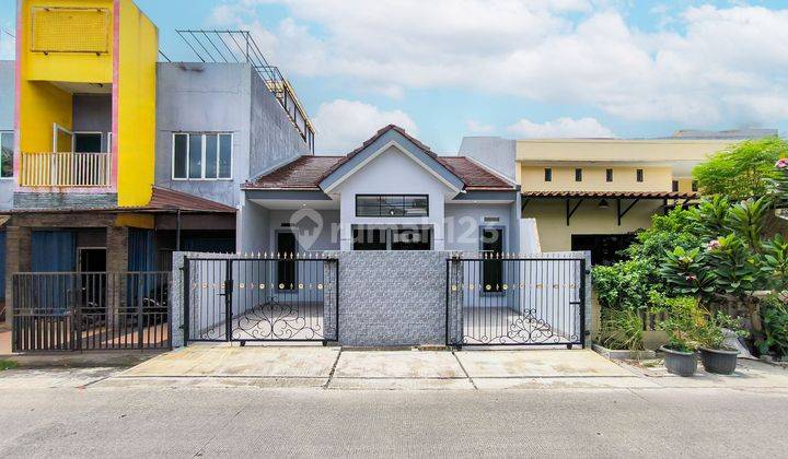 Rumah LT 144 SHM Semi Furnished 15 menit ke The Breeze BSD City J28344 1