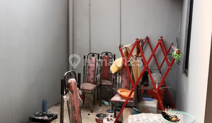 House with 2 Carports in Bogor 8 Minutes to Bubulak Terminal Eligible for Mortgage J25165 2