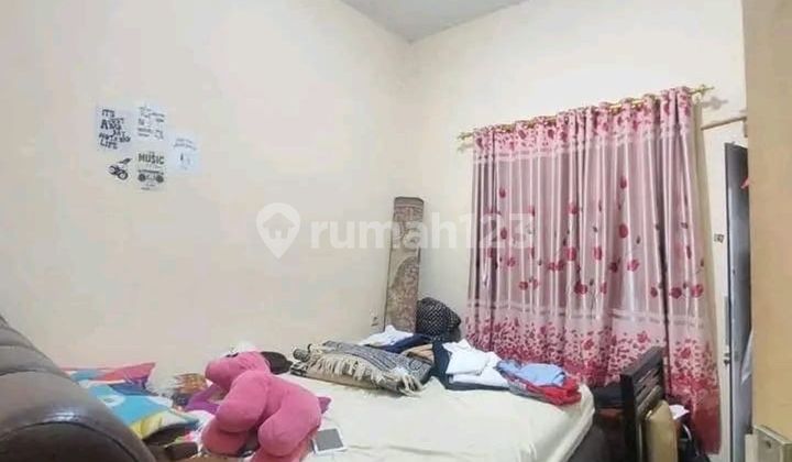 Rumah 17 Menit ke Tangcity Mall SHM Siap Huni Dibantu KPR J-39897 2